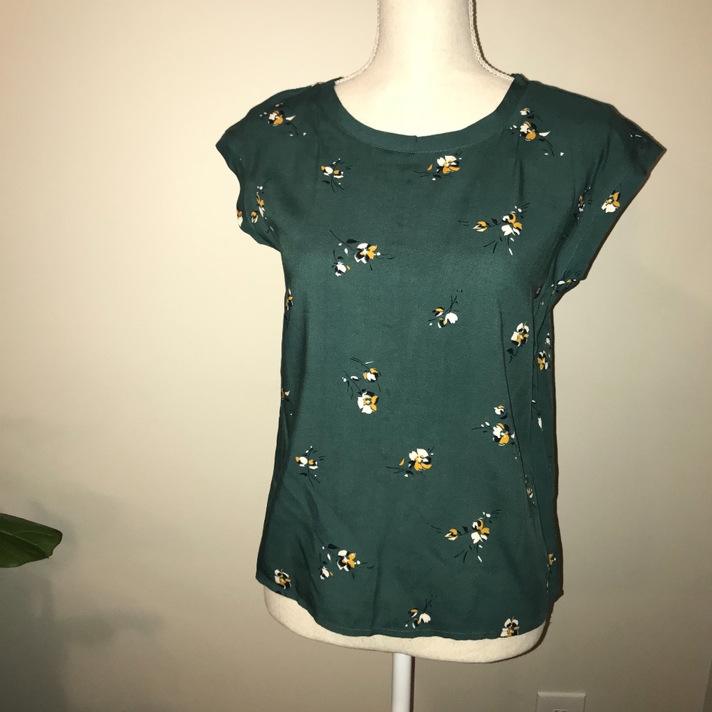Abercombie&Fitch Button Down Top